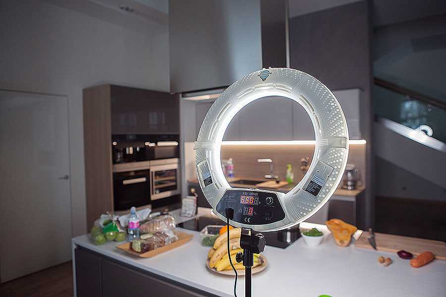 Как правильно подобрать светодиодные led-панели для съёмок: 3 решения от akurat lighting