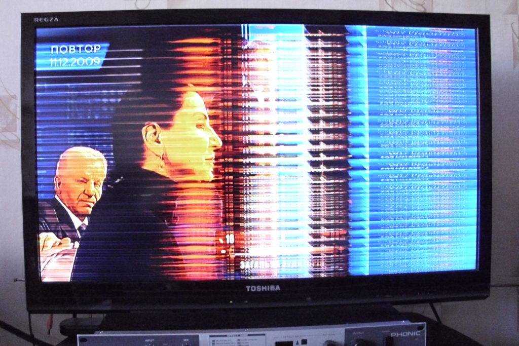 Зависает телевизор и тормозит изображение: lg, самсунг смарт тв
